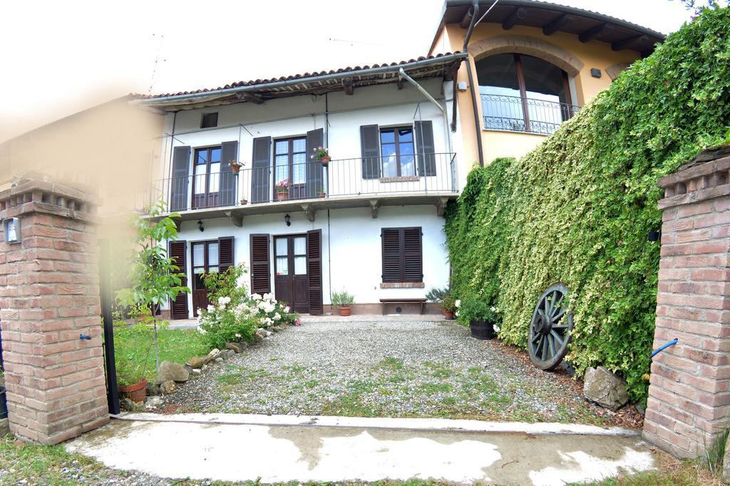 B&B Ca' Dla Nona Brusasco Bagian luar foto