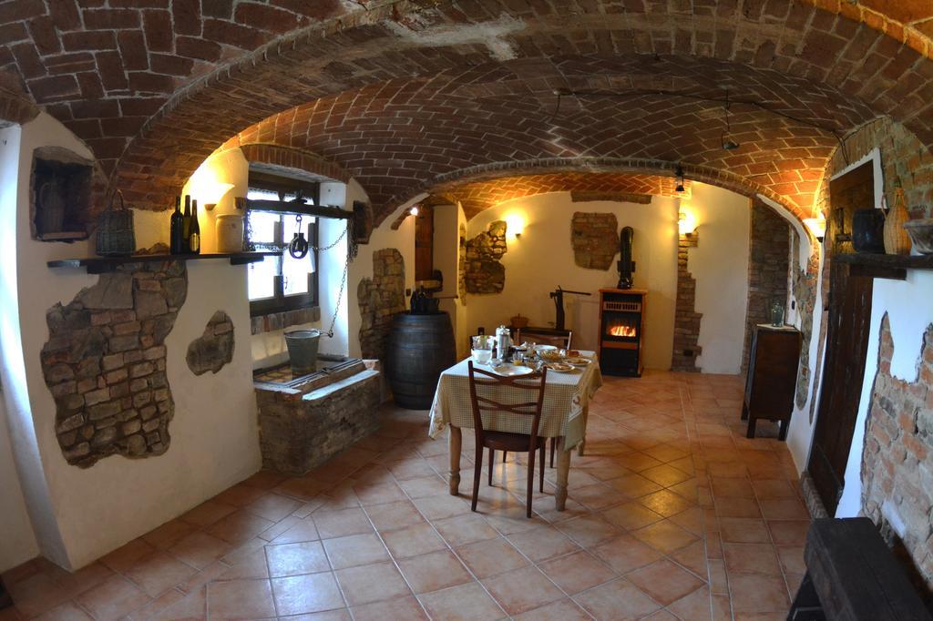 B&B Ca' Dla Nona Brusasco Bagian luar foto